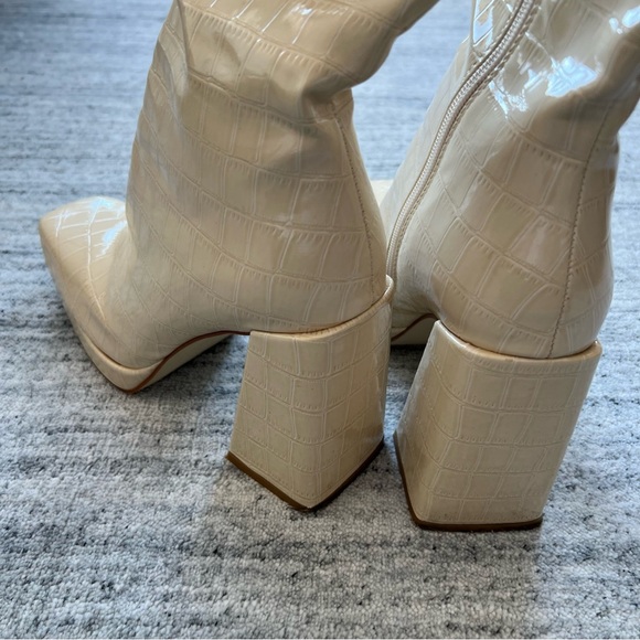 Princess Polly Montgomery Boots Cream Croc Size 9 - Picture 4 of 11